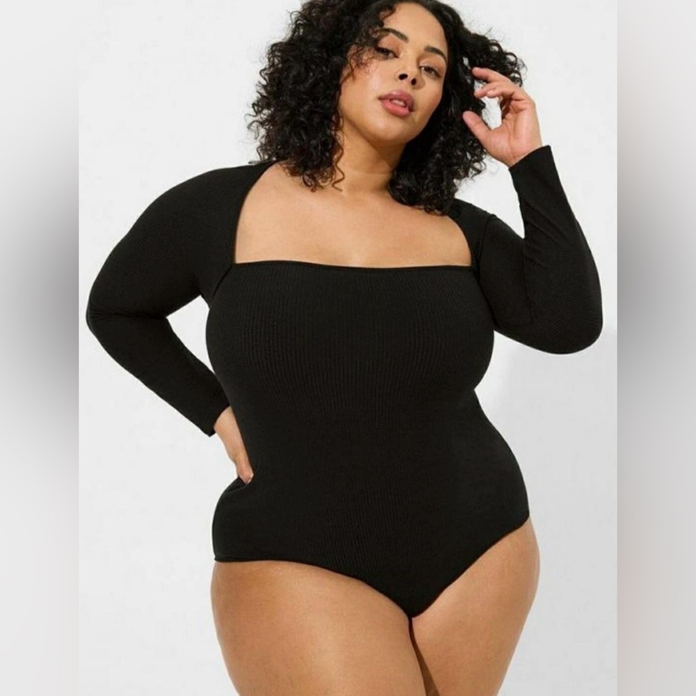 🖤 Torrid Super Soft Rib Bolero Bodysuit